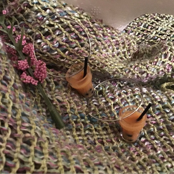 Bubble Tea Earrings - Picture 4 of 7